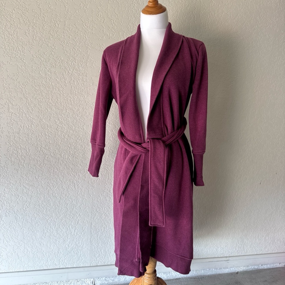 Ugg Karoline Fleece Robe size xs euc dark mauve
